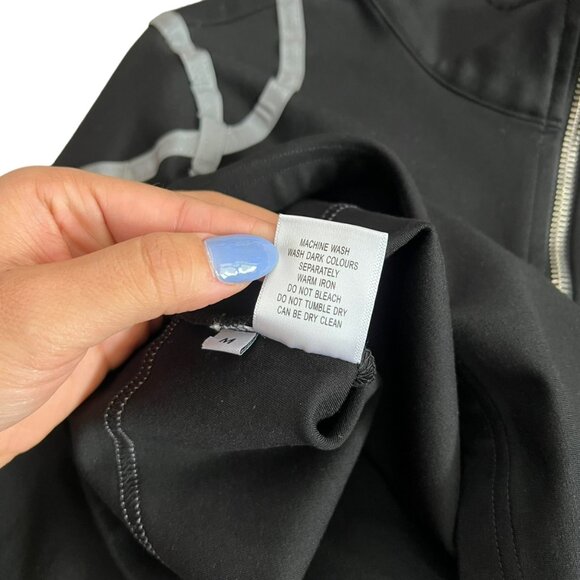 Diafora Womens Medusa Reflective Strip 1/2 Zip Crop Long Sleeve Top Black Medium - Picture 10 of 13